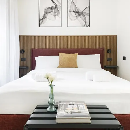 Easylife - In Piazza Del Duomo Como