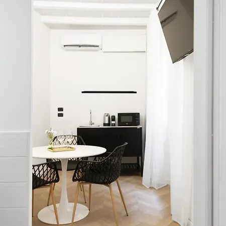 Easylife - In Piazza Del Duomo 3* Como
