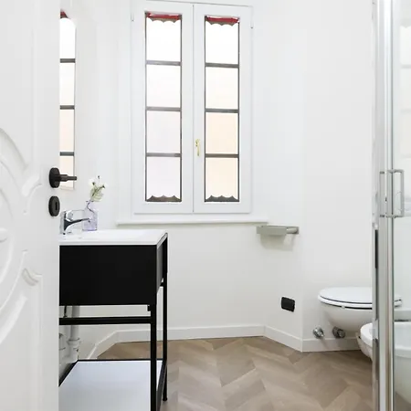 Casa de hóspedes Easylife - In Piazza Del Duomo 3*